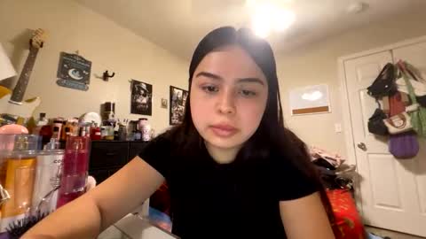 Snapshot of lola5671 chatting on May 2026 08:36:02 PM Lolawet online show from May 2026 08:36:02 PM