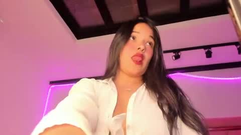 Lola online show from July 2026 01:52:02 AM