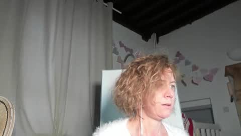 lola_belgium online show from February 2025 03:56:01 PM
