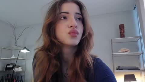 Lola online show from June 2026 09:12:01 AM