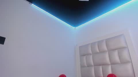 lola_js online show from June 2026 04:30:02 PM