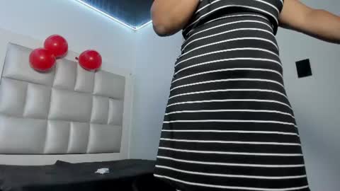 lola_js online show from June 2026 11:48:02 AM