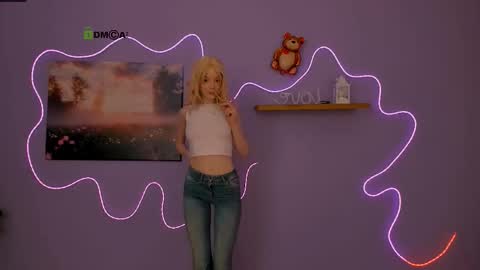 lola_savage_ online show from March 2026 07:55:02 PM