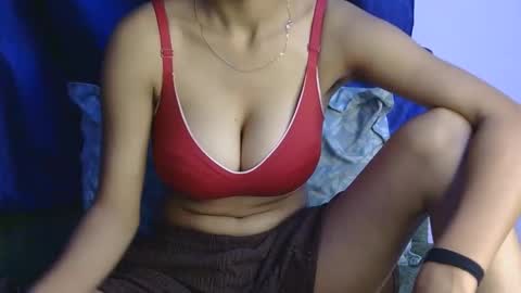 lolaa online show from May 2026 11:04:01 AM