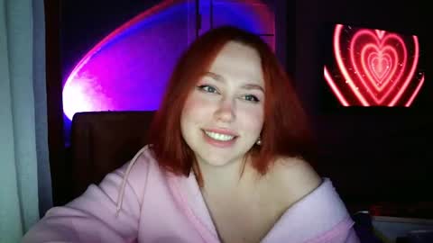 LolaaMint  online show from April 2026 06:10:01 PM