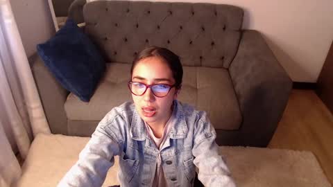 lolaandcamille online show from March 2025 10:27:02 PM