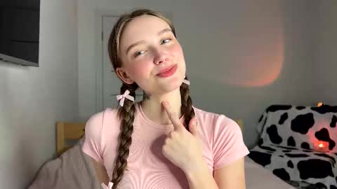 lolaatate online show from March 2026 02:54:02 PM