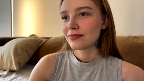 lolaatate online show from April 2026 10:41:02 AM