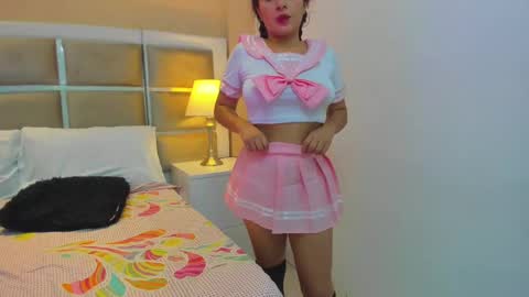Lola Vibe online show from September 2025 11:33:02 AM