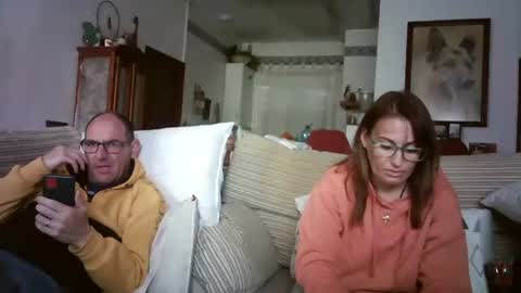 LOLA HUESO y ERIC online show from February 2025 03:40:01 PM