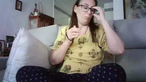 LOLA HUESO y ERIC online show from May 2026 02:56:01 PM