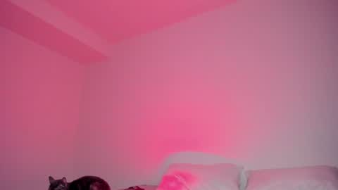 Snapshot of lolaleah_ chatting on June 2026 12:57:02 AM Lola online show from June 2026 12:57:02 AM
