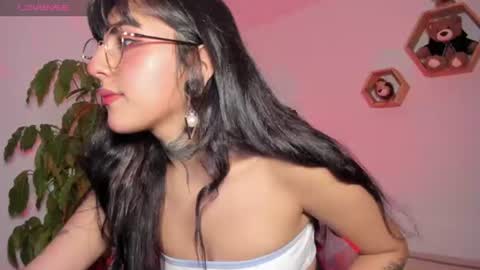 Snapshot of lolaleah_ chatting on July 2026 10:49:02 PM Lola online show from July 2026 10:49:02 PM