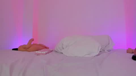 Lola online show from March 2025 10:30:02 PM