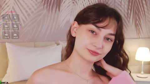 Lola online show from September 2025 01:49:01 AM