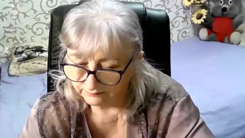 Snapshot of lolkaalyss chatting on January 2025 06:34:01 AM LolkaAlyss online show from January 2025 06:34:01 AM