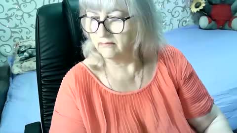 Snapshot of lolkaalyss chatting on January 2025 03:47:02 AM LolkaAlyss online show from January 2025 03:47:02 AM