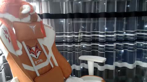 Lisa online show from February 2026 07:43:02 AM