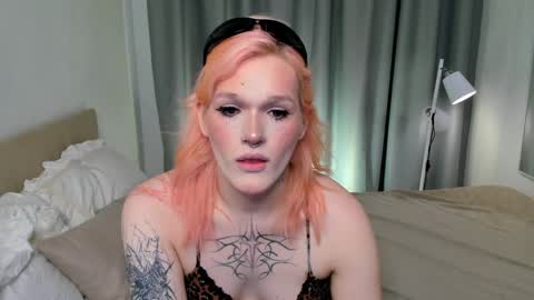 Snapshot of lollita_morgan chatting on May 2026 03:41:02 PM lollita online show from May 2026 03:41:02 PM