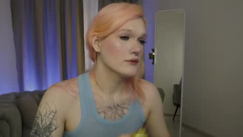Snapshot of lollita_morgan chatting on May 2026 10:44:01 AM lollita online show from May 2026 10:44:01 AM