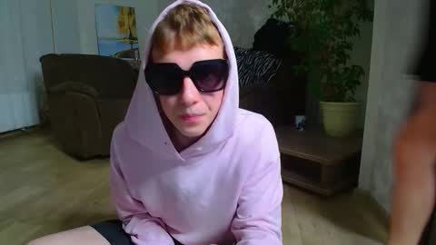 Leyla and Stepa online show from September 2025 02:18:01 PM