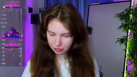 Mona online show from October 2025 02:26:02 PM