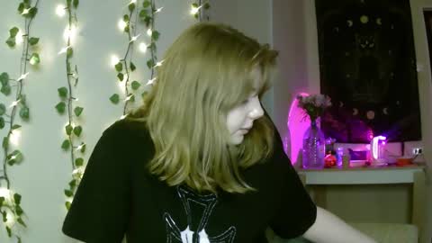 Lilly online show from March 2025 04:57:01 PM