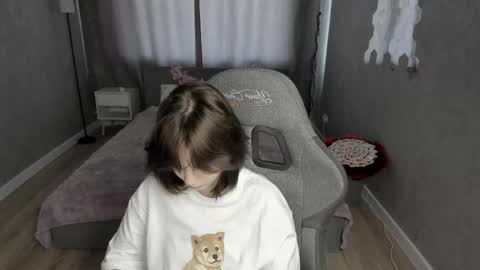 Snapshot of loly_cuttie chatting on June 2026 12:55:01 AM Loly online show from June 2026 12:55:01 AM