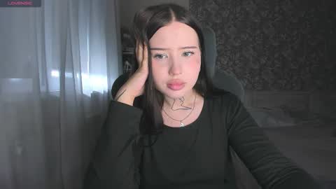 Snapshot of lonalye chatting on September 2025 10:04:02 AM lona online show from September 2025 10:04:02 AM