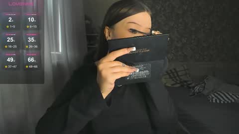 lona online show from September 2025 09:13:01 AM