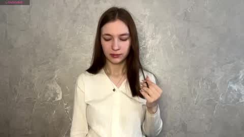 Roci online show from April 2026 05:07:01 AM