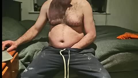 Snapshot of london_boy_35 chatting on March 2026 01:21:01 AM hey you online show from March 2026 01:21:01 AM