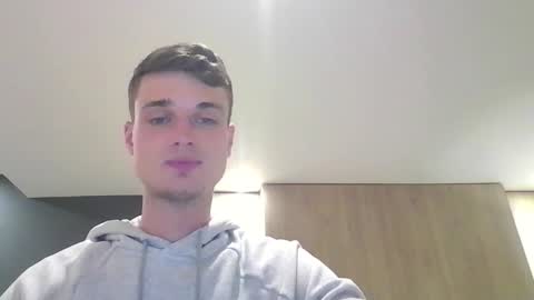 Snapshot of london_tomy chatting on September 2025 02:03:02 AM london_tomy online show from September 2025 02:03:02 AM