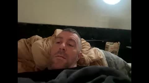 Snapshot of londonsbigbenxxx chatting on December 2025 09:59:02 AM londonsbigbenxxx online show from December 2025 09:59:02 AM