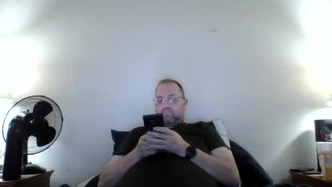 Snapshot of lonelyman91775 chatting on May 2026 08:44:01 AM Lonely Man online show from May 2026 08:44:01 AM