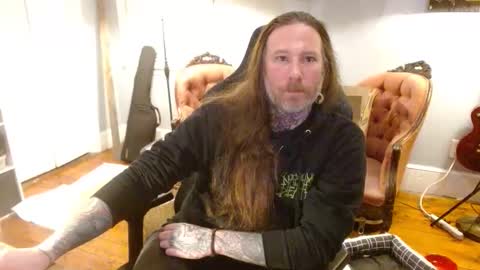 Snapshot of longhair021 chatting on November 2025 02:55:01 AM longhair online show from November 2025 02:55:01 AM