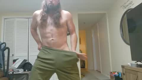 longhairedfreak1921 online show from September 2025 05:47:02 PM