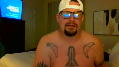 Snapshot of longlastingviking chatting on May 2026 07:04:02 AM longlastingviking online show from May 2026 07:04:02 AM