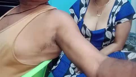 Snapshot of longsexji chatting on October 2025 06:09:01 PM Shy Housewife online show from October 2025 06:09:01 PM