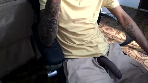 longshaft_ online show from March 2026 01:36:02 PM