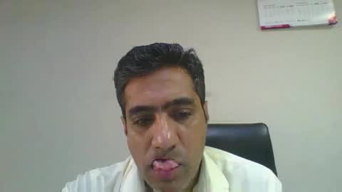 Lleida-man online show from September 2025 04:17:02 AM