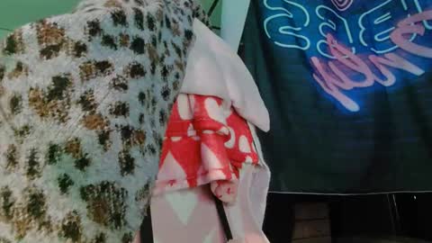 Londoncashmere69  online show from February 2025 12:35:02 AM