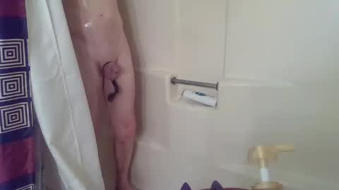 Snapshot of lookatmyjunk1 chatting on March 2025 06:44:02 PM thedestroyer online show from March 2025 06:44:02 PM