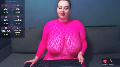 Snapshot of looking4love6969 chatting on September 2025 09:17:02 PM looking4love6969 online show from September 2025 09:17:02 PM