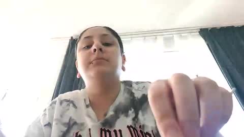 loolaunshaved online show from February 2026 03:01:01 PM