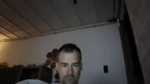 loonelyy online show from March 2026 07:38:01 PM