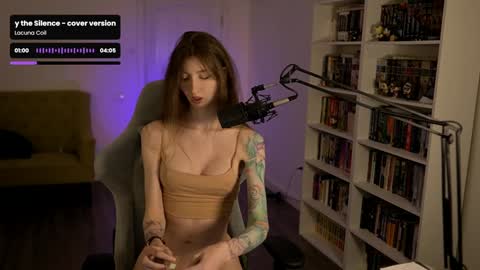 loony_moony online show from January 2026 10:50:01 AM