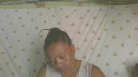 LorahVane online show from March 2026 10:32:01 AM