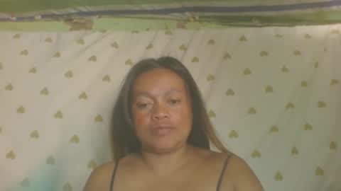 LorahxVane online show from March 2026 11:48:01 AM