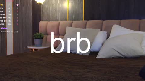 Snapshot of loraineluff chatting on February 2025 06:01:01 PM Loraine online show from February 2025 06:01:01 PM